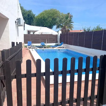 Holiday home Casa Independiente Con Piscina - Pintor